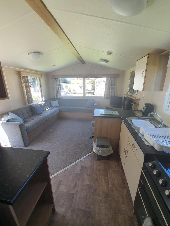 Blackmoor Farm - Caravan 3 Villa Ludchurch ภายนอก รูปภาพ